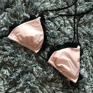 Scalloped Bikini Top🐠